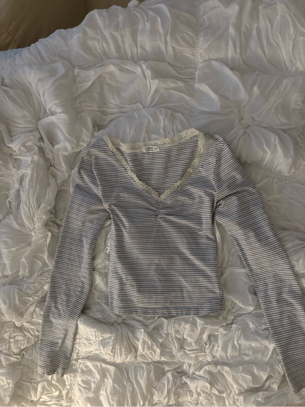 Ardene Striped Lace-Trim Long Sleeve Top - White & Gray